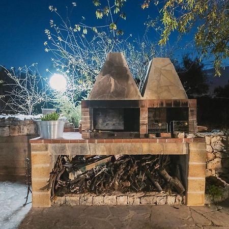 Trulli Country House Carla'S Secret Castellana Grotte Exterior foto